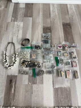 JEWEL KADE LOT- Assorted Silver Necklaces + Charms (35 pieces)